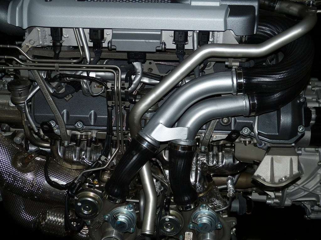 Les gestes essentiels pour entretenir sa voiture facilement